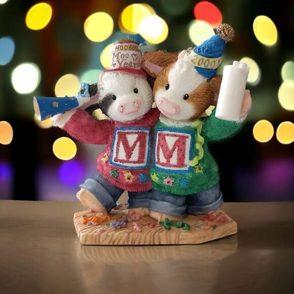 Marys Moo Moos Hoofy Moo Year 540951 Cow Figurine Millennium Enesco Vintage - Picture 1 of 13